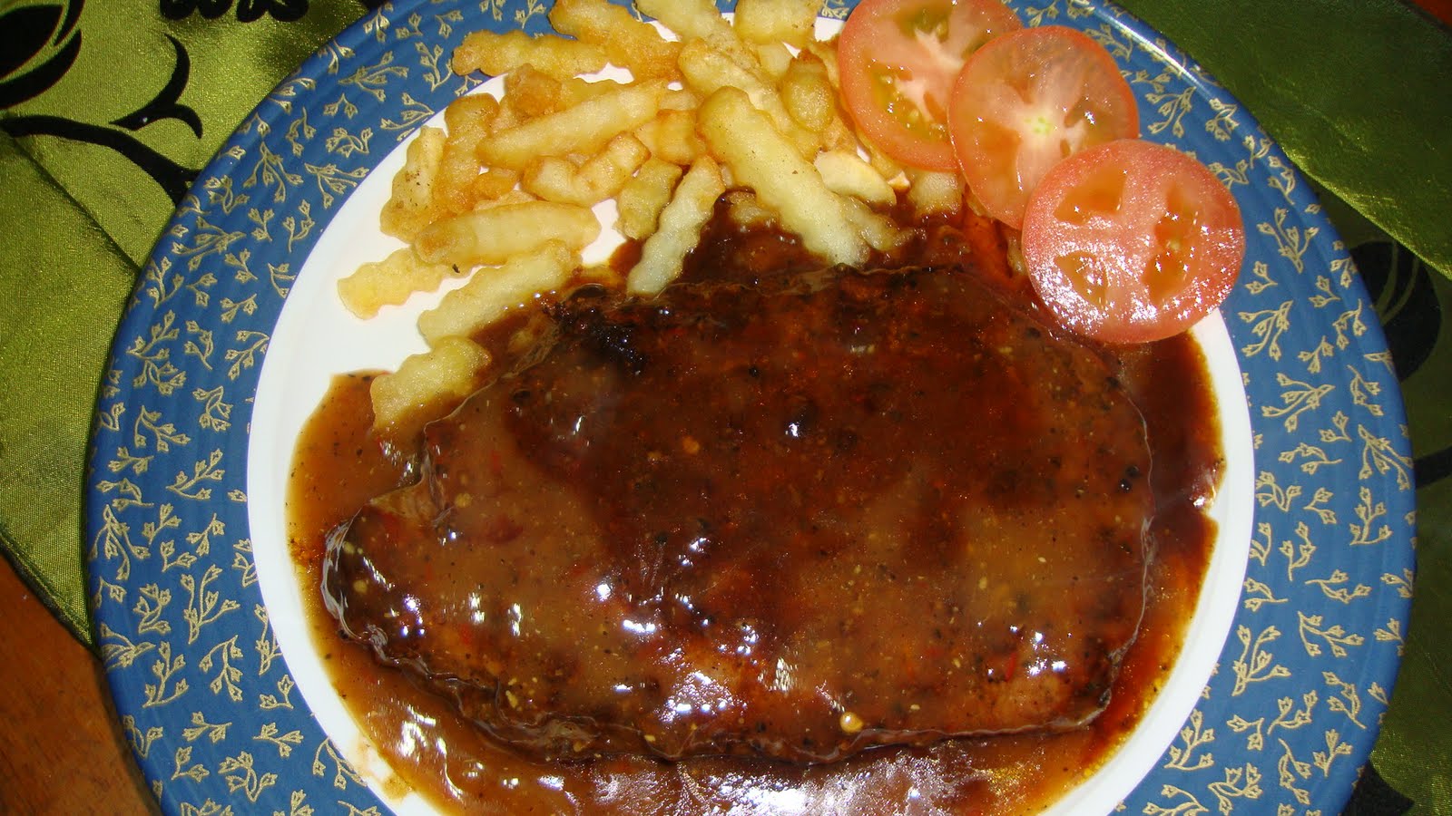 "Salju Putih.": Black Pepper Steak