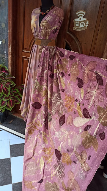 Cemoro Ecoprint Rembang Produksi Kain Batik Memanfaatkan Alam untuk Ciptakan Busana