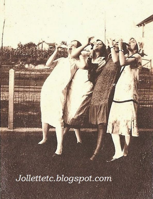 Velma Davis and friends July 1925 Shenandoah, Virginia