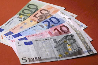 Best way to obtain euros in Italy