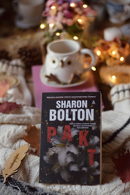 Sharon Bolton, Pakt 