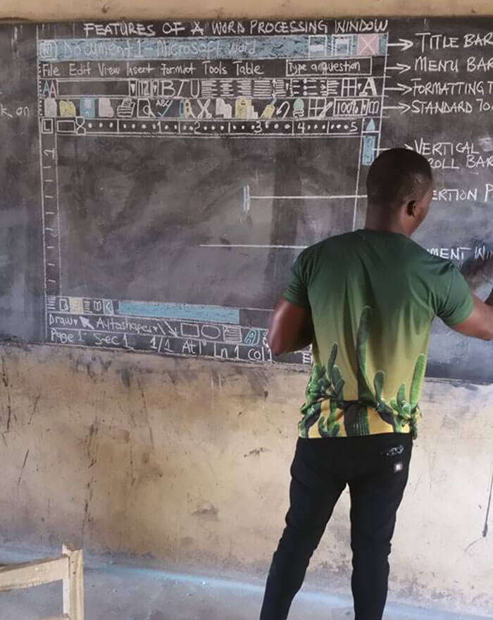 Teacher In Ghana Drew ‘MS Word’ On Chalkboard And Went Viral