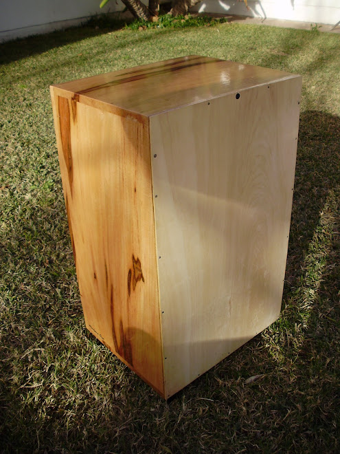 Cajon peruano