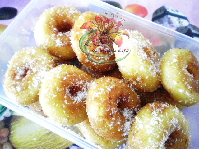 Diary Ummi Hafiey: Jom buat kuih keria