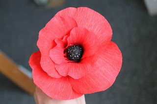 how to make a paper poppy