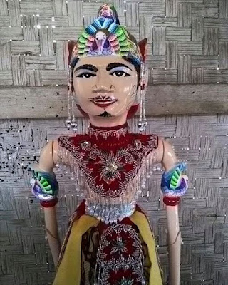 Wayang Golek Nakula / Sadewa : jasa pembuatan & pengrajin wayang golek