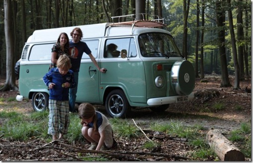 Volkswagen-T2-Camper-van-03-626x382