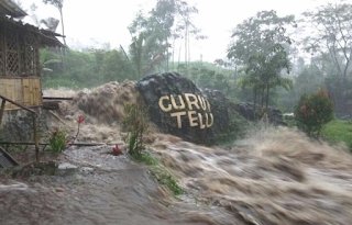 banjir purwokerto banyumas