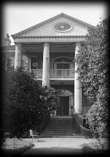 Rosalie Entry Portico