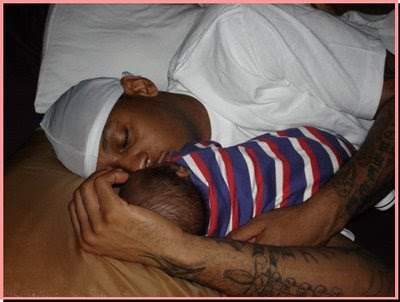 Carmelo Anthony and Son Kiyan. Soooo cute!