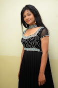 Swetha shaini latest glam pics-thumbnail-6