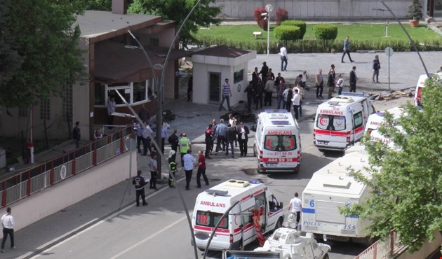 أخبار تركيا: إطلاق نار أمام مركز شرطة في مدينة غازي عنتاب