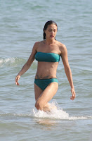 Italian actress Asia Argento picture gallery in Sexy Bikini