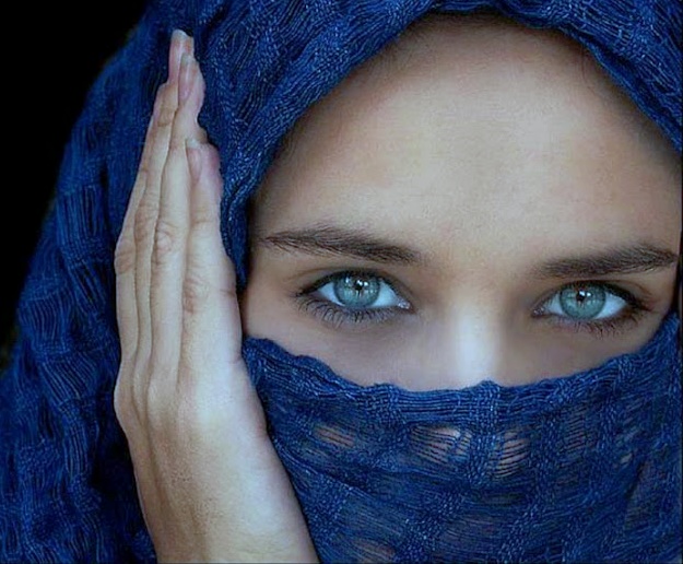  Gambar  Wanita  Muslimah Bercadar Kumpulan Gambar 
