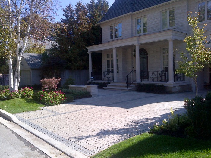 Landscape Designer: Front Yard Ideas