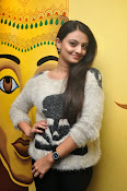 Nikitha Narayan Glam pics-thumbnail-17