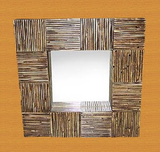 The Rattan cutting decorative mirror