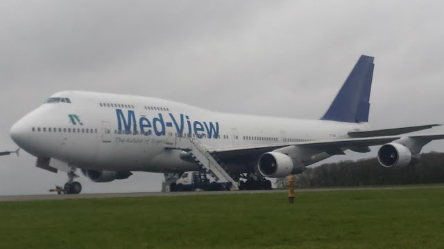 Medview airplane makes emergency landing after developing fault midair