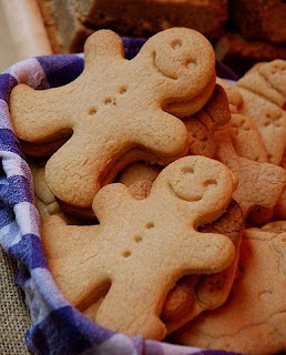 GINGERBREAD MEN