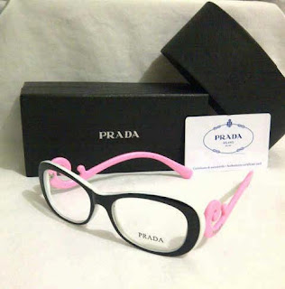 Kacamata Prada Keong Lancip white pink