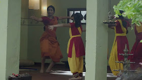 Padmapriya Dansing HD Photo In Chef