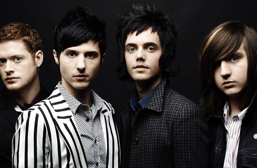 Terjemahan Lirik Lagu Keep You With Me ~ Hot Chelle Rae