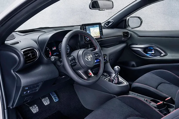 Interior Toyota GR Yaris