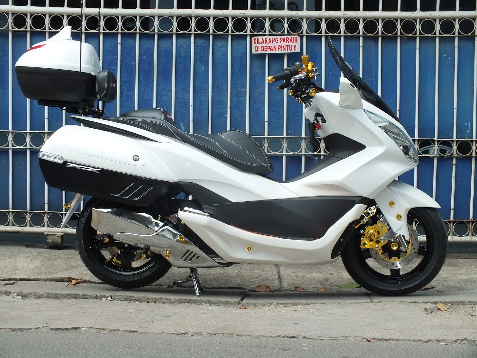 Ngecat MOTOR Honda Pcx All New Modifikasi POLICE STYLE Pesanan Mr