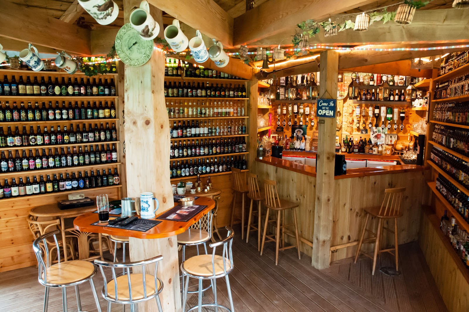 Shedworking: Woodhenge pub shed wins Shed of the Year 2012