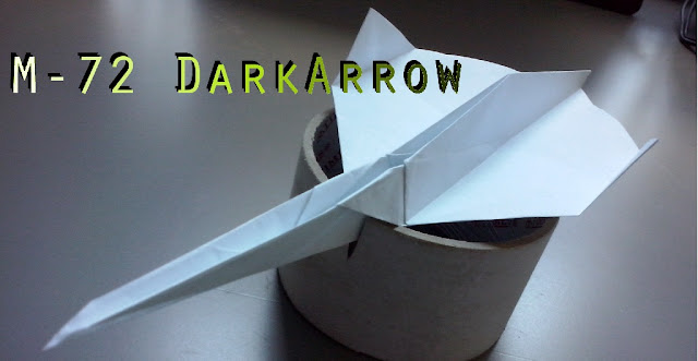 Avión de papel M-72 DarkArrow