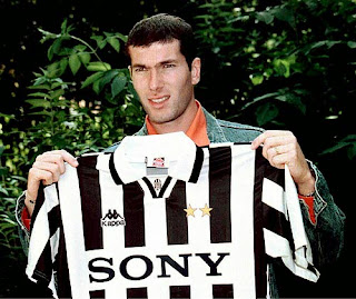  Biografi Zinedine Zidane » Pesebakbola Muslim Tersukses