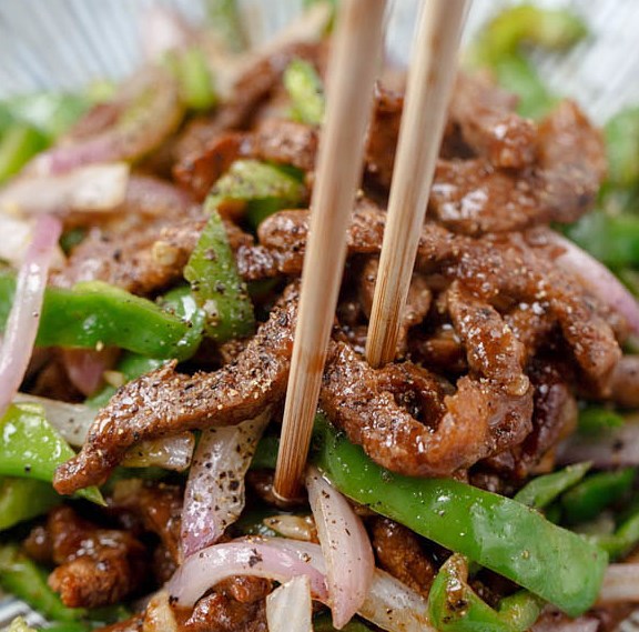 Black Pepper Beef Stir Fry #chinesefood #dinner