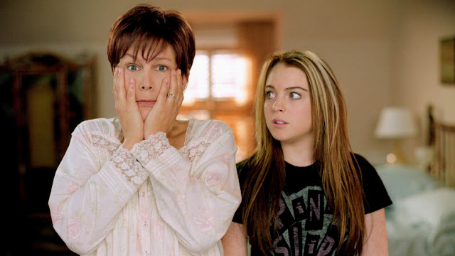 Jamie Lee Curtis and Lindsay Lohan in Freaky Friday