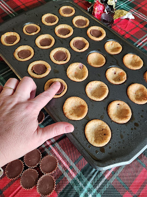 Easiest Christmas Cookie EVER - Peanut Butter Cup Cookies