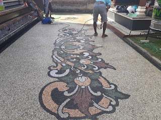 Gambar Foto Desain Motif Batu Sikat Carport