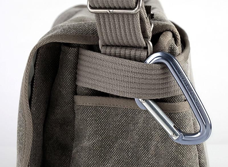 Think Tank Retrospective 10 – fully integrated strap
