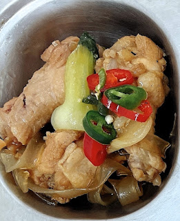 Braised chicken with vegetables and sweet potato starch noodles