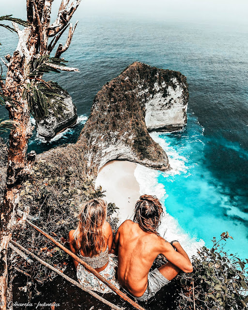 Selfie at Kelingking Beach