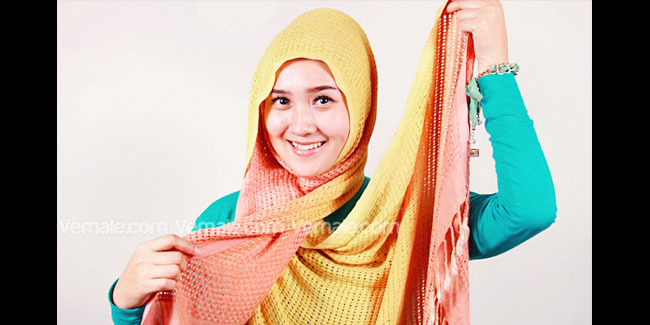 Tutorial Hijab Pashmina Rajut  Tutorial Hijab