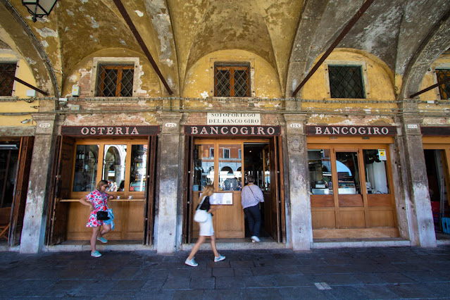 Mercato di Rialto-Venezia