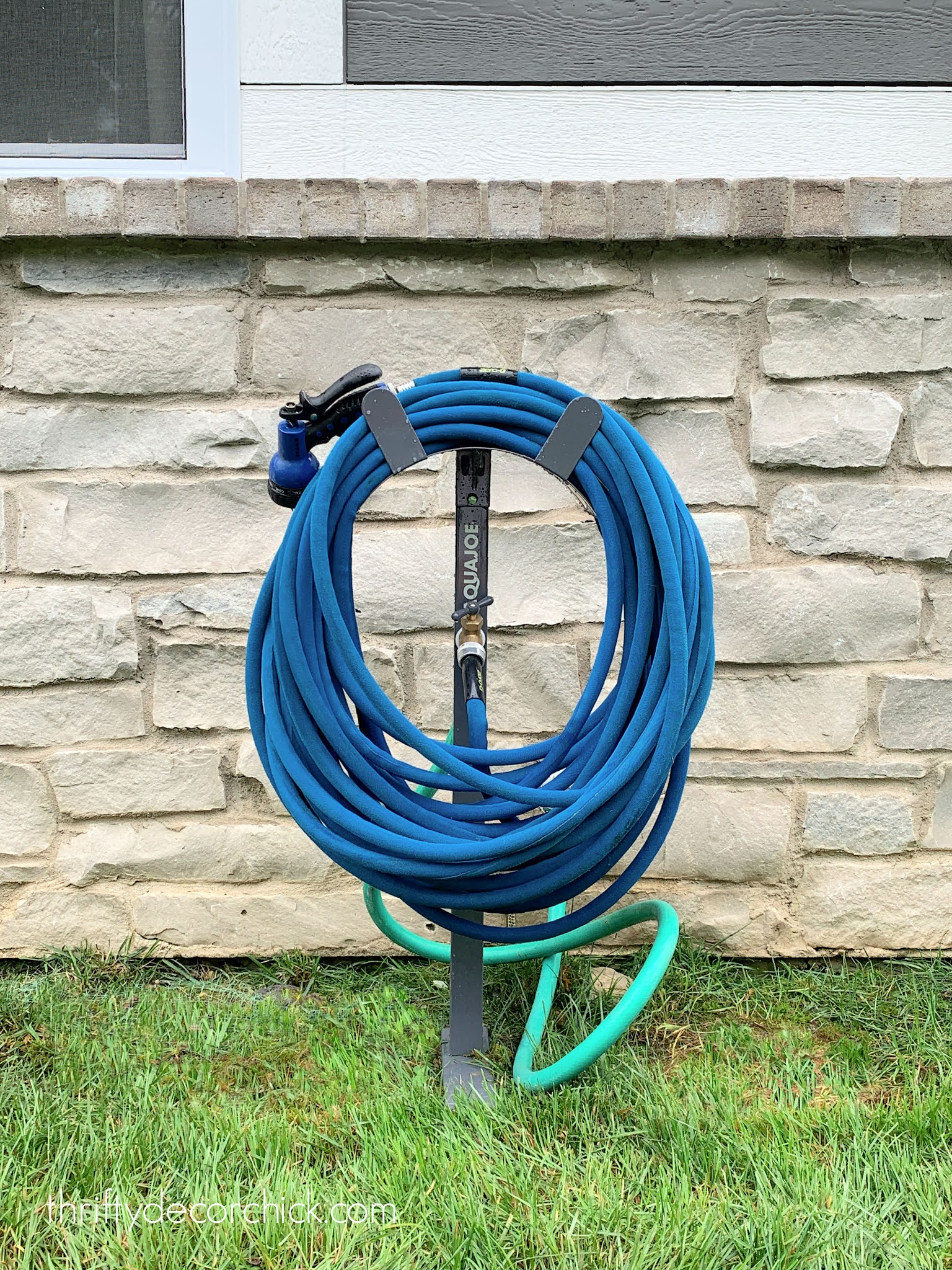 Decorative Garden Hose Holder with Outdoor Faucet Extension