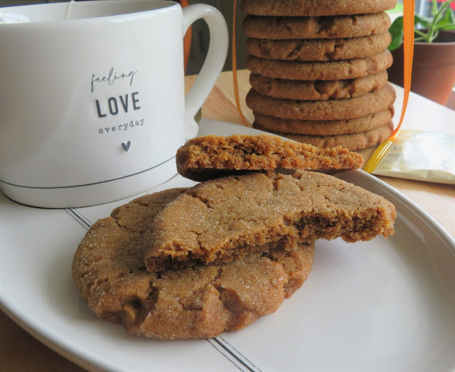 Molasses Spice Cookies