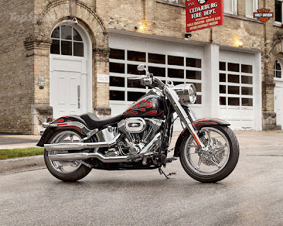 Description :Download wallpaper of Harley-Davidson FLSTF Softail Fat Boy – USA Version in High Resolution Perfect for your Computer/Laptop Screen.Try now the pure HD wallpapers of PCwallpaperz.com