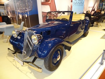 2018.12.11-101 Citroën Traction Avant 11 AL cabriolet 1935