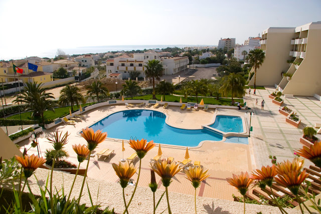 Piscina da Casa_de_Férias T1 Palmeira Galé em Albufeira no Algarve