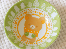 A bowl with a Rilakkuma winter theme design