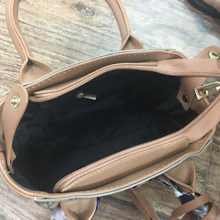 TAS IMPORT MINI BAG VP3026CD# SEMI PREMIUM, TOKO ONLINE, JUAL BELI ONLINE, JUAL ONLINE, ECER, GROSIR, TAS WANITA, TAS BRANDED, TAS IMPORT, TAS MURAH, TAS ONLINE, TAS RANSEL WANITA, TAS SEKOLAH, TAS SELEMPANG, DOMPET WANITA, RESELLER, DROPSHIPER, JUALAN ONLINE, BELANJA ONLINE