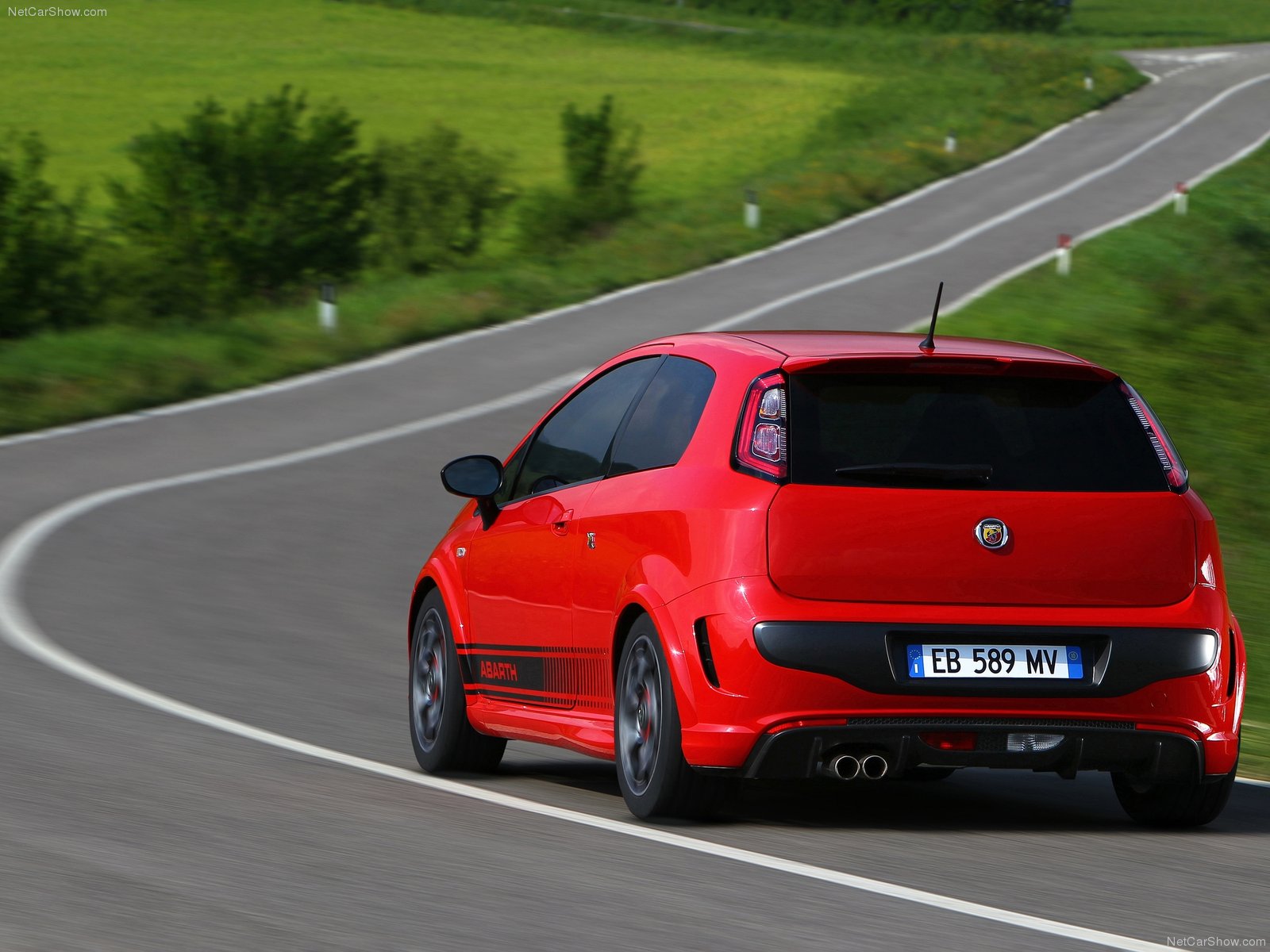 Elen McEwen: Fiat Punto Evo Abarth 2011 Stills and 