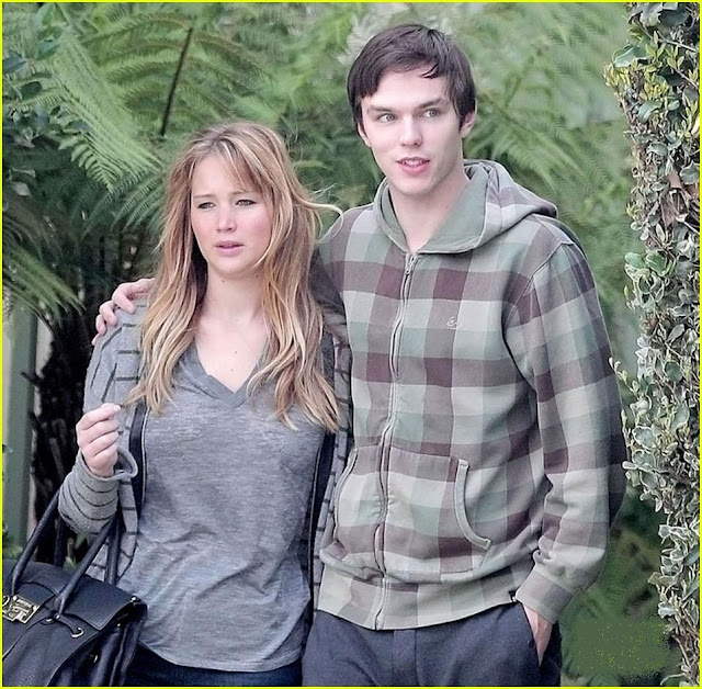 Nicholas Hoult Girlfriend 