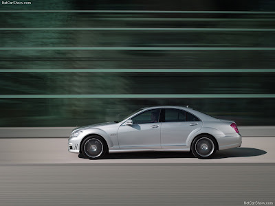 2010 Mercedes-Benz S63 AMG